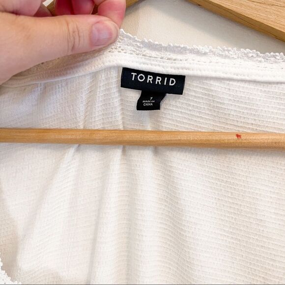 Torrid Ivory Crepe Embroidered Blouse 1 - Picture 2 of 8